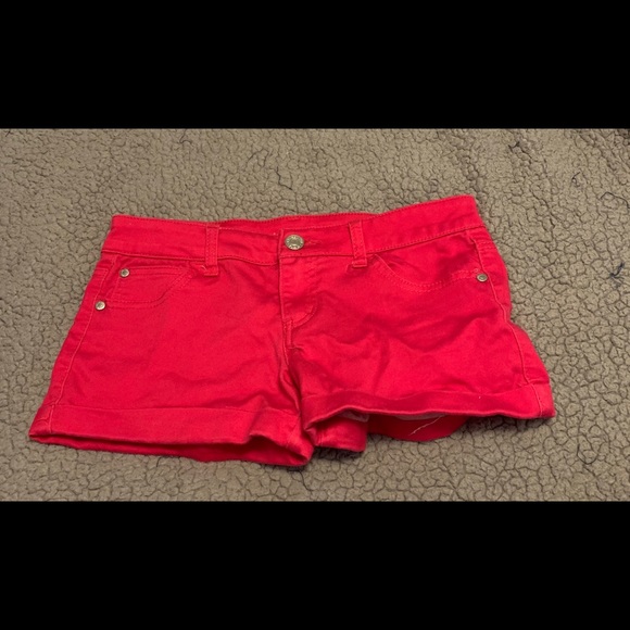 Celebrity pink hot pink size 5 juniors shorts - Picture 1 of 1